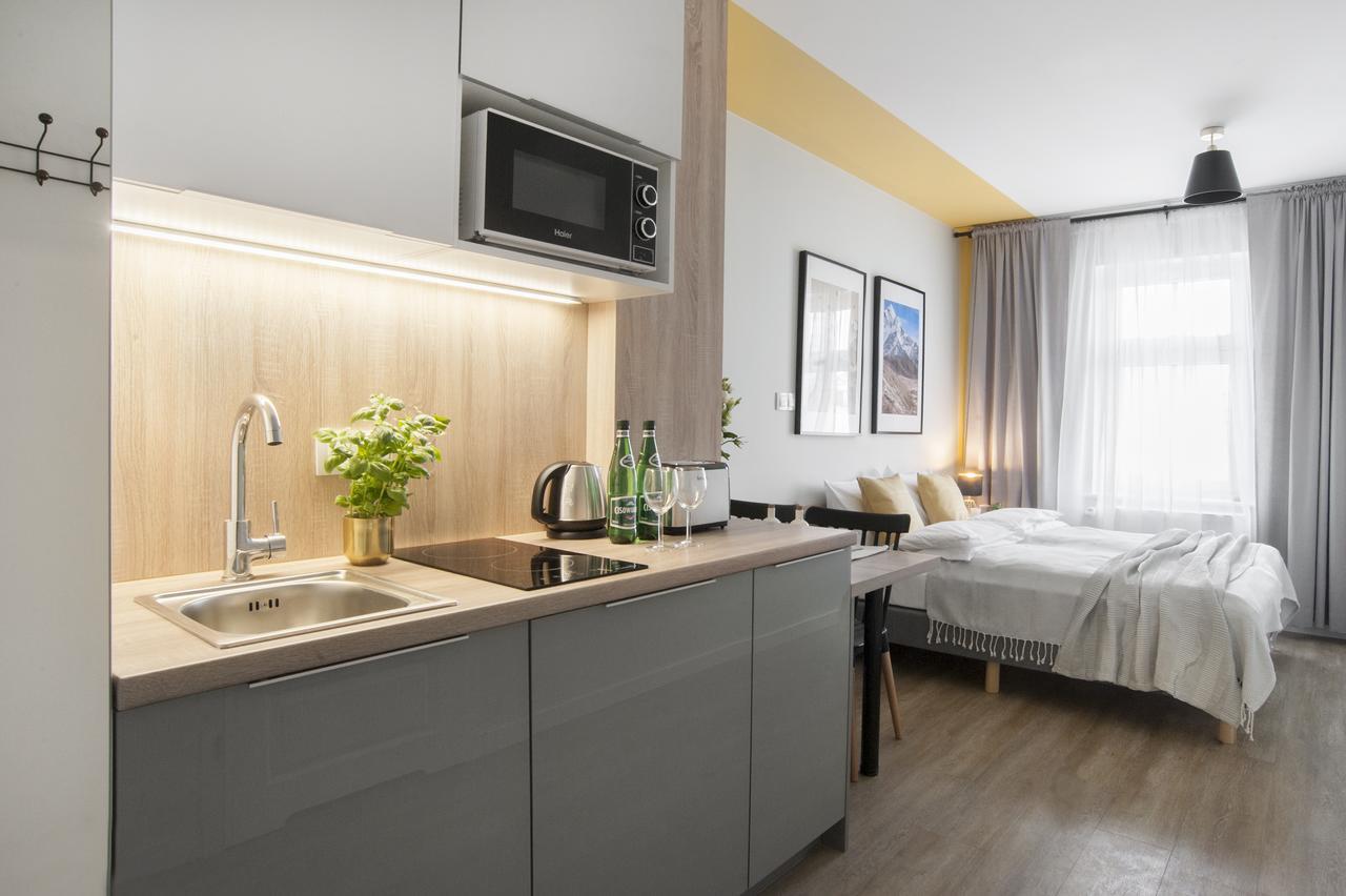 7 Continents Apartments Poznan Bagian luar foto