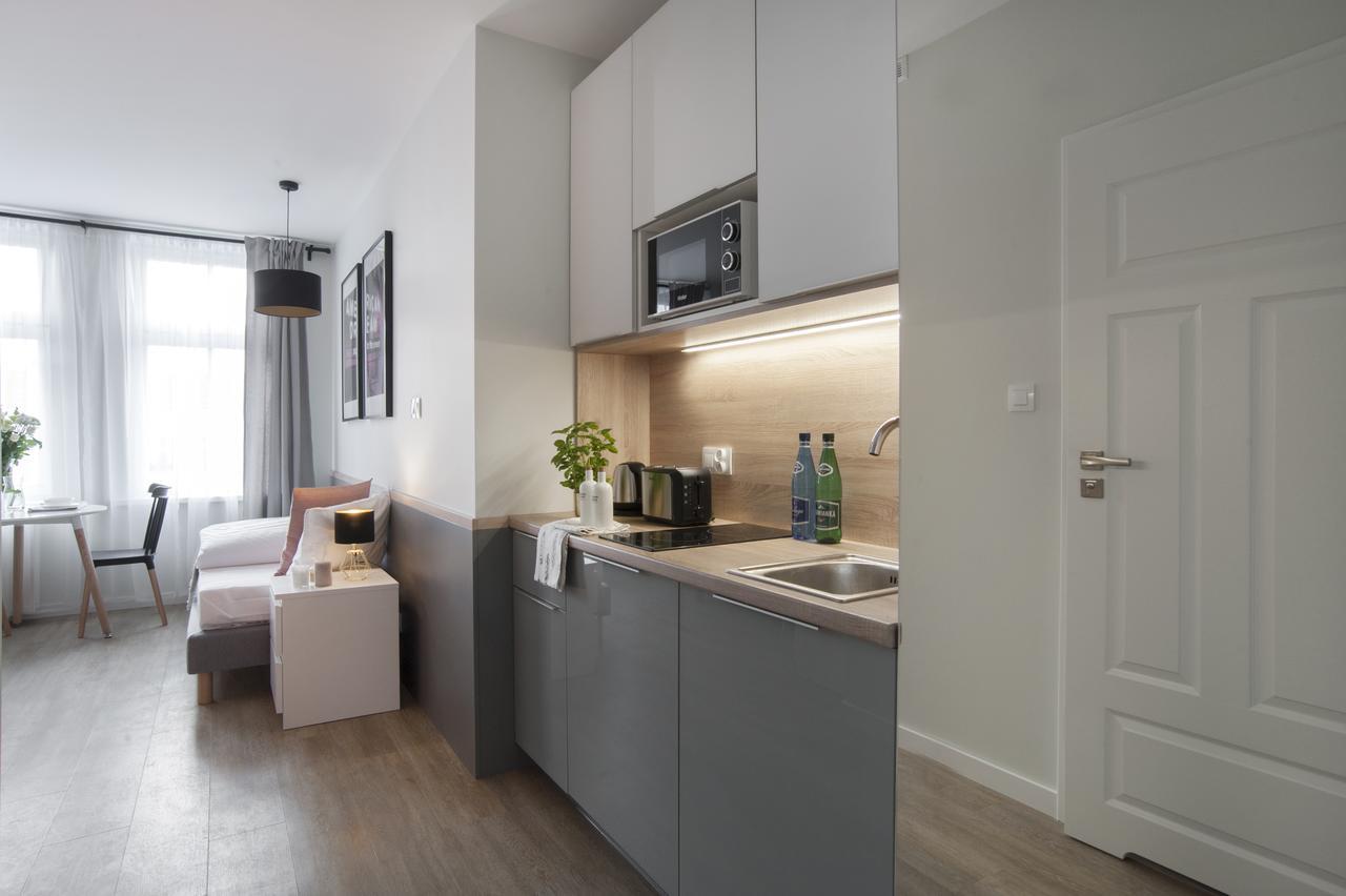 7 Continents Apartments Poznan Bagian luar foto